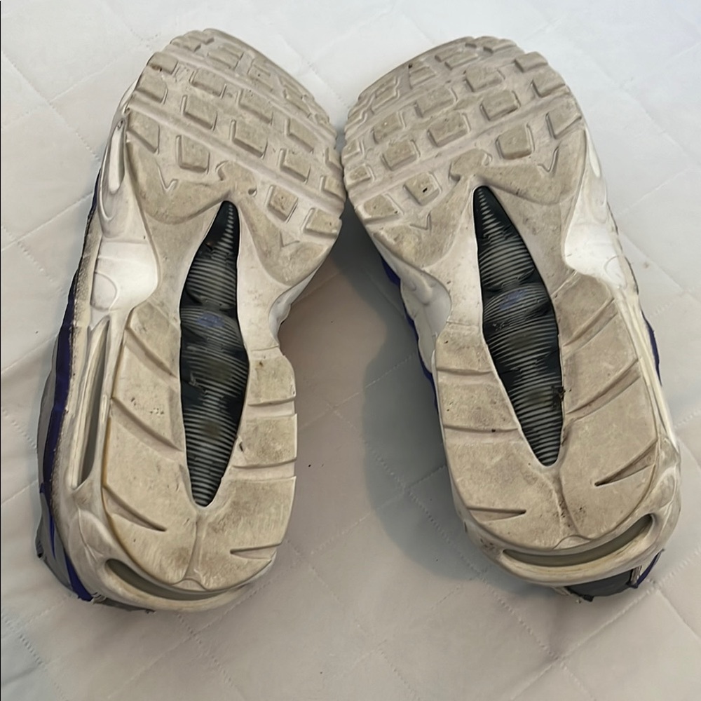 Size 15 Men's Nike Air Climax Black and Gray Sneakers - Picture 6 of 8